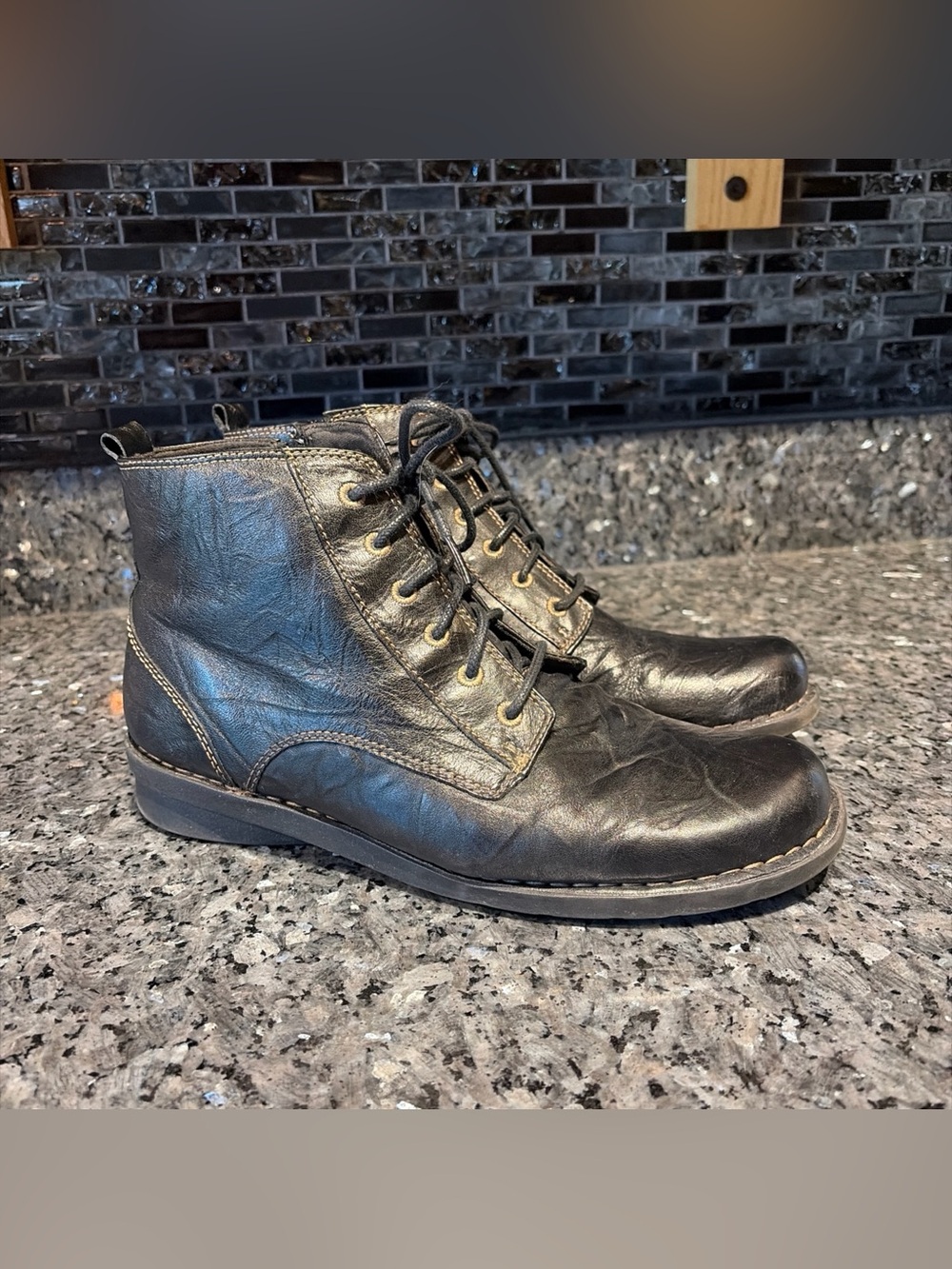 Clarks Boots Women 10W Bendables Nikki North Leather Combat Shoes Black Side Zip